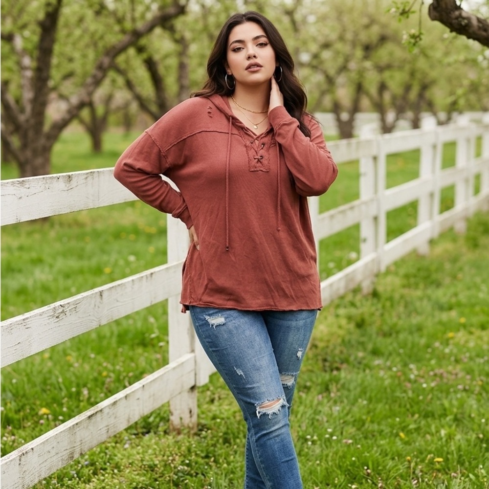 43. Pre loved aerie Lace-Up Hooded Pullover in Rust